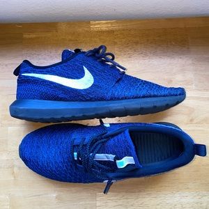 Nike Roshe Run Shoes. Almost never warn. Size 13.